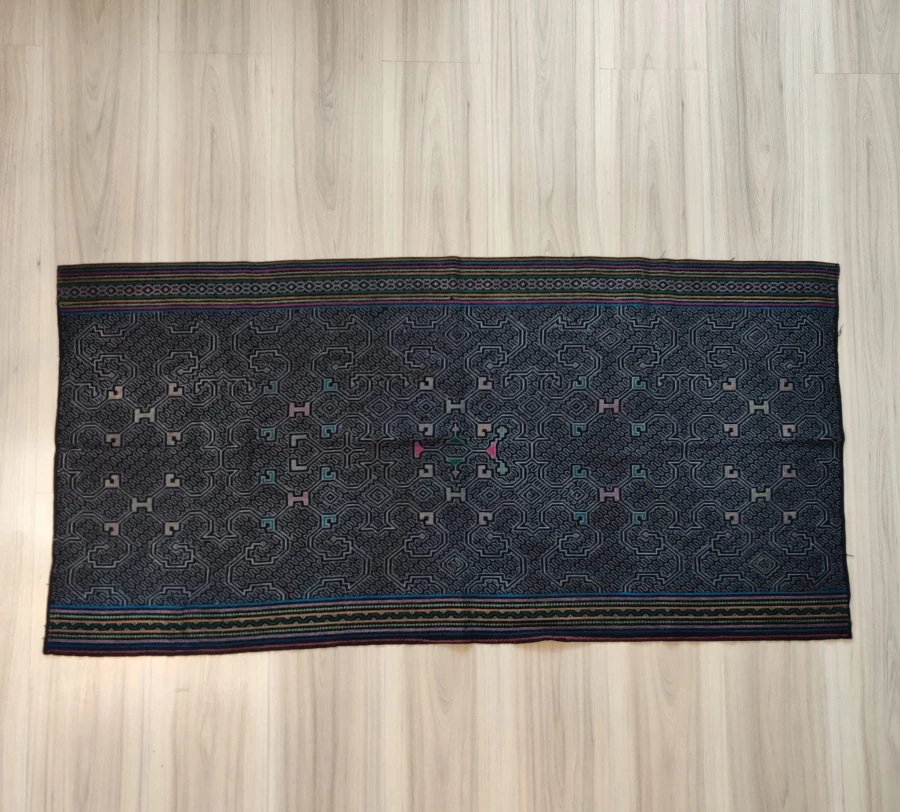 Altar Ceremonialny Haft Rękodzieło Sztuka Shipibo Konibo Art Peru 65x135cm