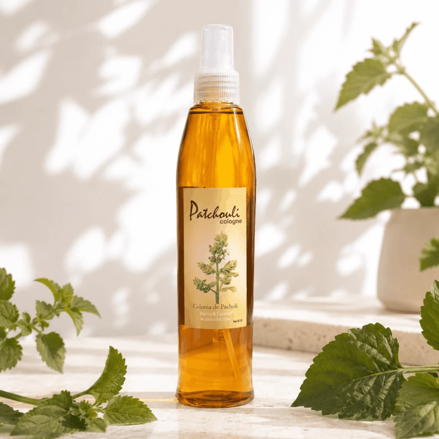 Woda zapachowa Patchouli Cologne Lanman &amp; Kemp we wnętrzu