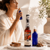 Woda zapachowa Colonia Canela Lanman &amp; Kemp 221 ml przy lustrze w łazience