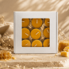 Zestaw dużych świec tealight z 100% wosku pszczelego w opakowaniu