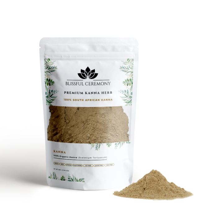 Sproszkowane ziele Kanna (Sceletium tortuosum) 50 g w opakowaniu Blissful Ceremony z wysypanym proszkiem